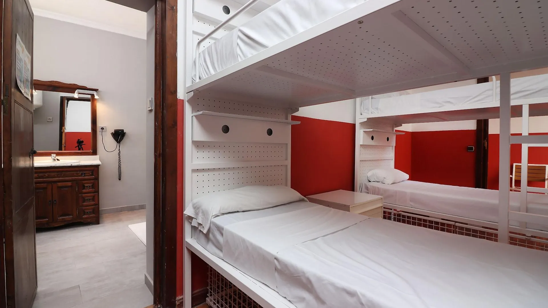 Feel Hostels City Center Μάλαγα 0*,